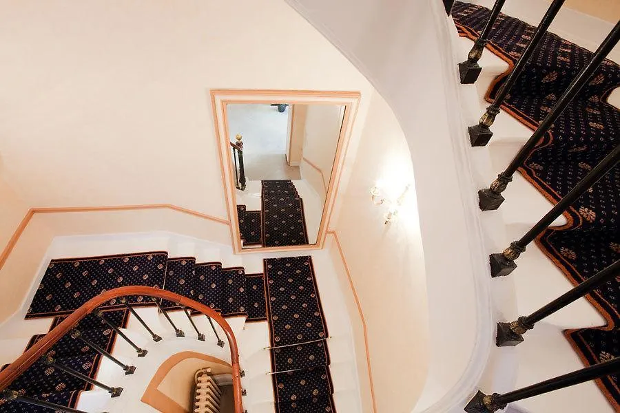 Du Quai Voltaire Hotell Paris