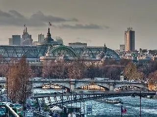 Du Quai Voltaire Hotel 3*